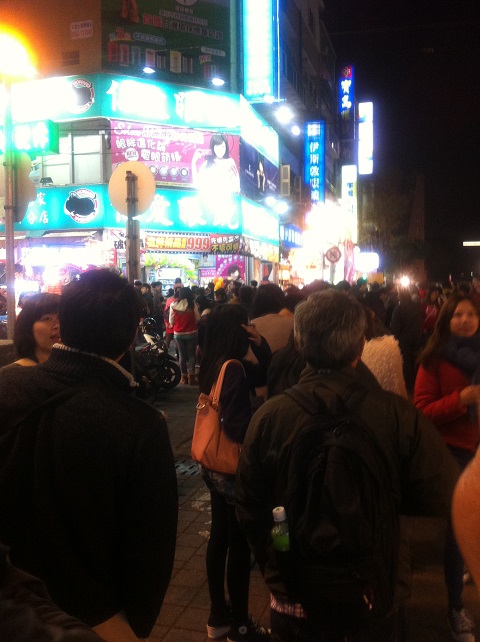 夜市の人出2